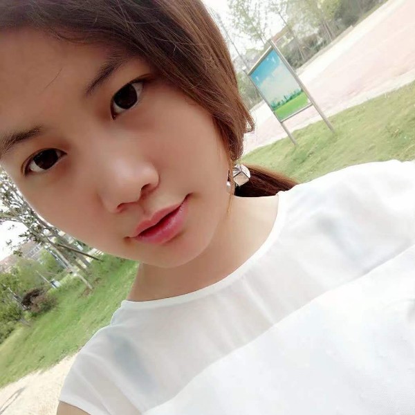 月浅的照片