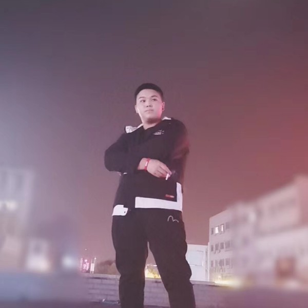 河马闻勤奋的照片