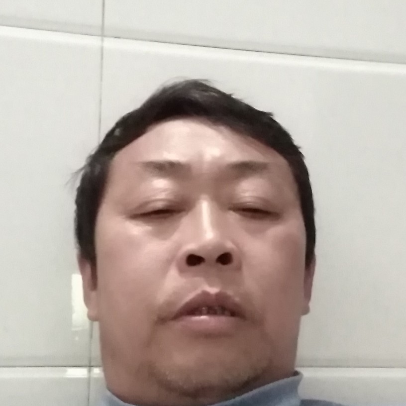 月亮迎灼热的照片