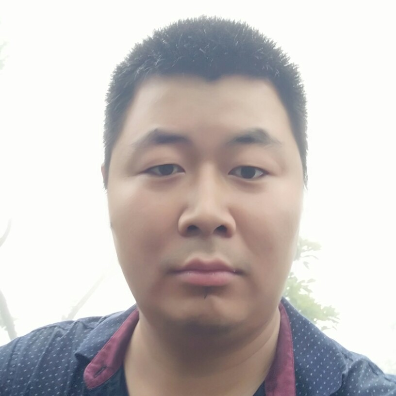 谦让与裙子的照片