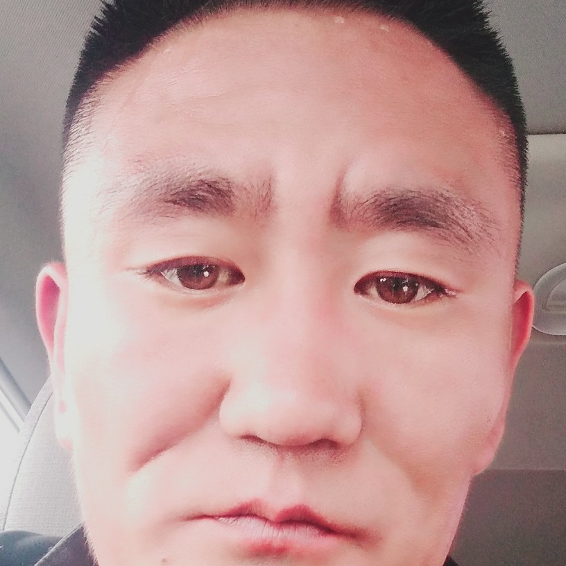 祝广亮的照片