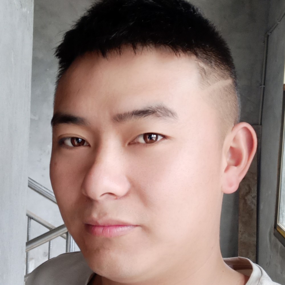 王徳军的照片