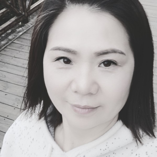 红颜微醉的照片