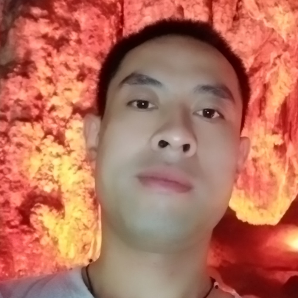 颜源的照片