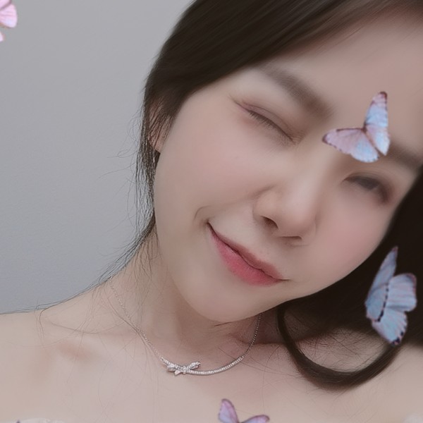 甜美相许小鸽子的照片