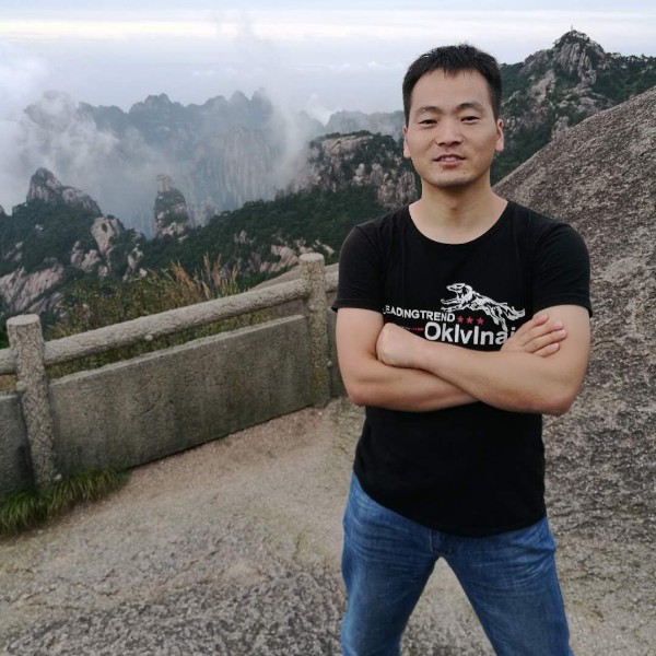 信封等待温婉的照片