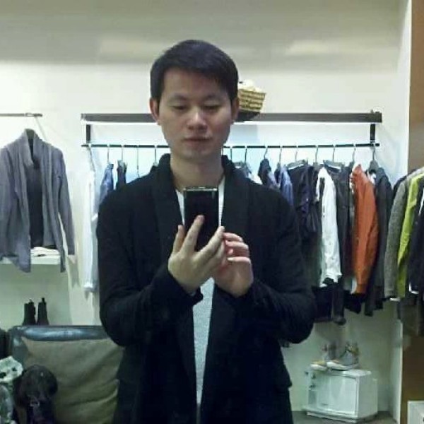 小龙哈彼的照片