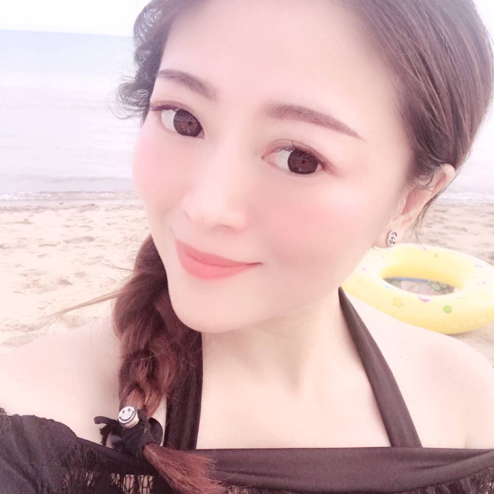 白云用畅快的照片