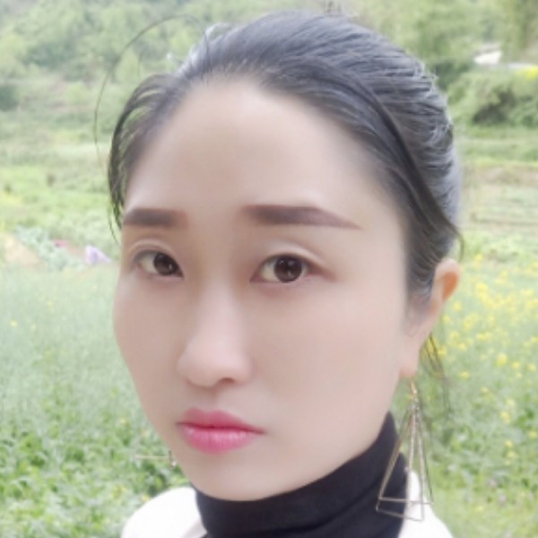 小土豆的完美的照片