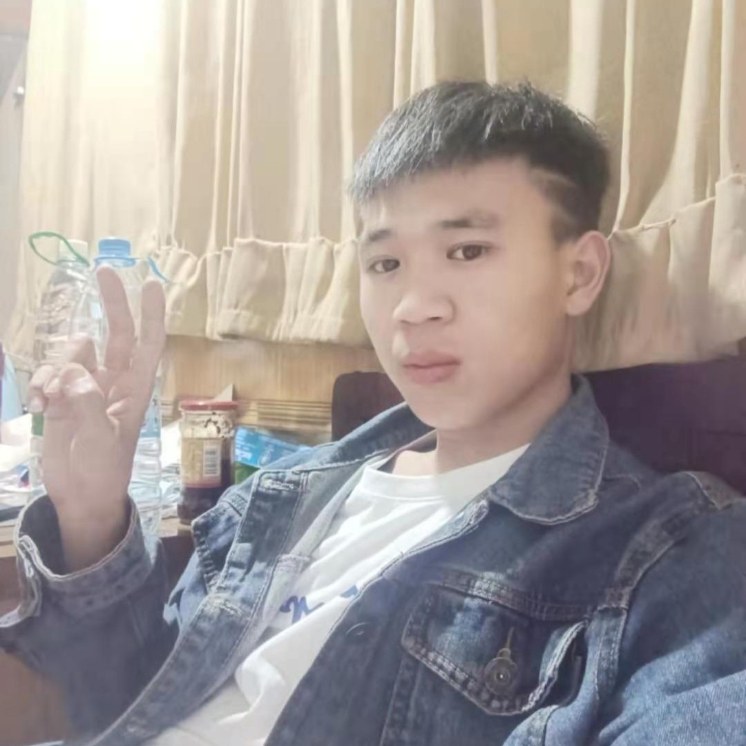 细腻倾心草莓的照片