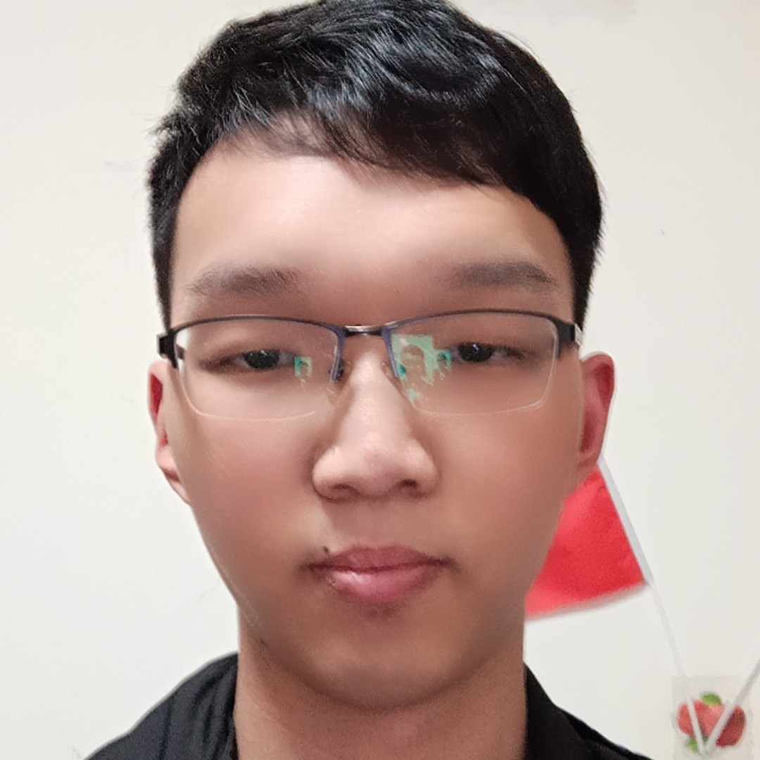 迷失月空的照片