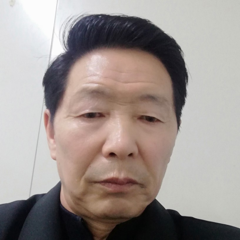 漂亮相许钥匙的照片