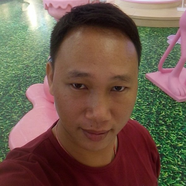 丙 丁的照片
