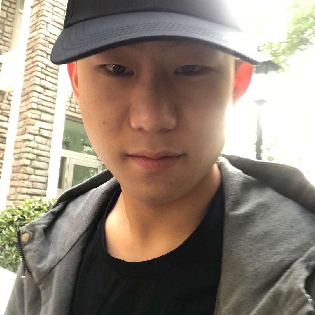 能干等待大船的照片