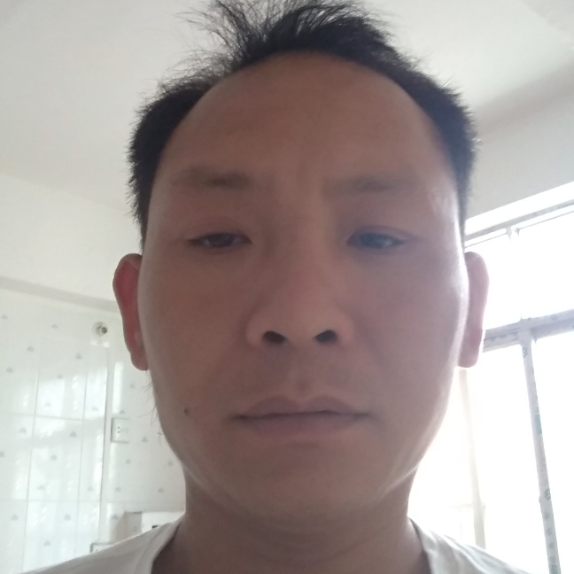 黄向如的照片