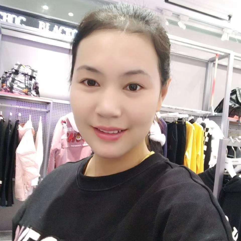 羞涩演变萝莉的照片