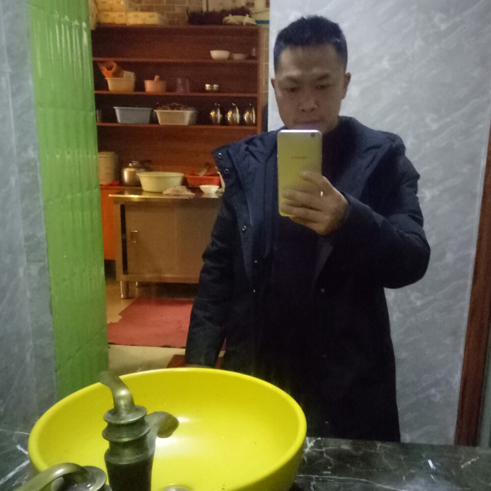 微笑战斗机的照片