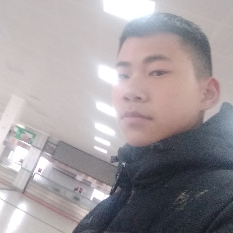 彭佳旺的照片