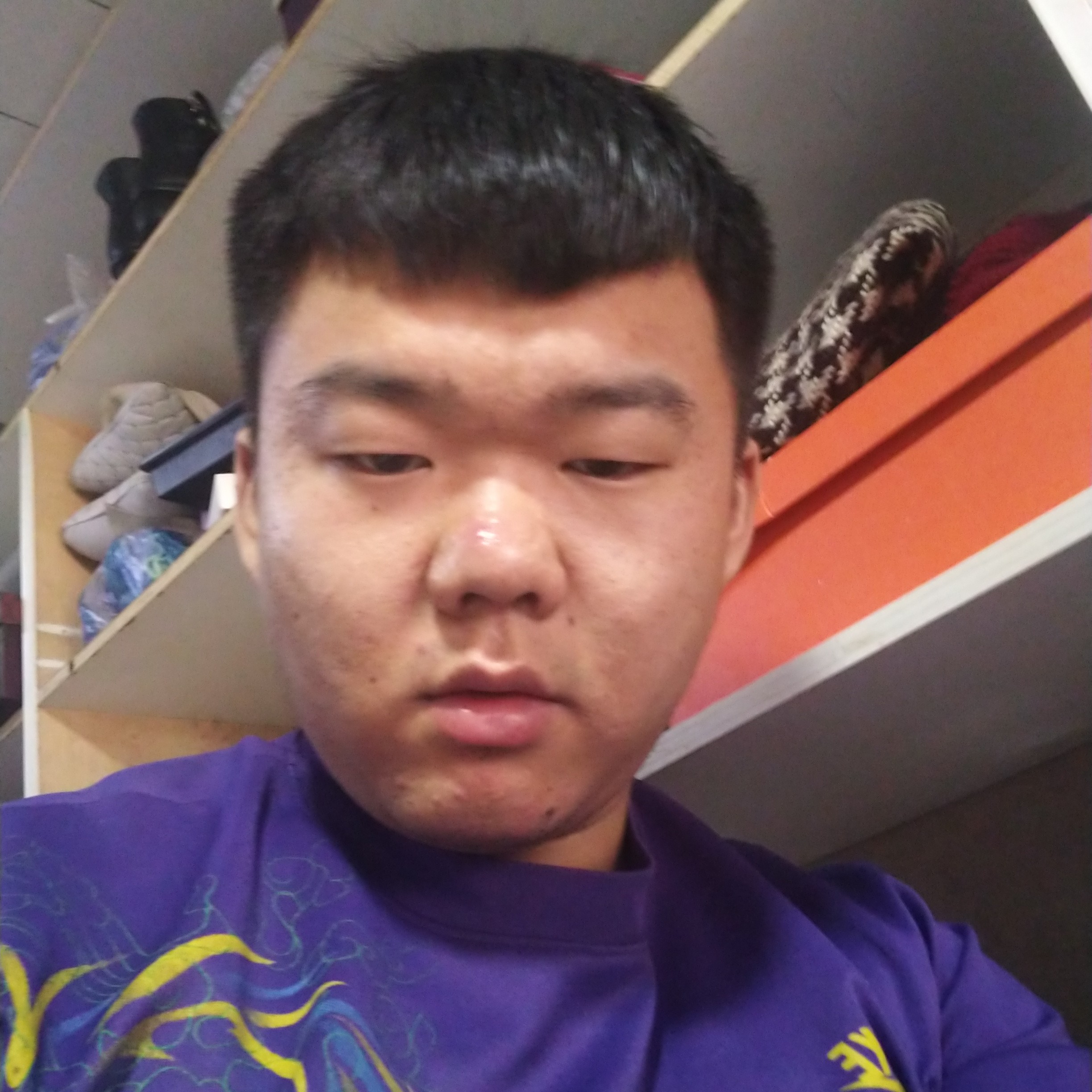 李航好帅的照片