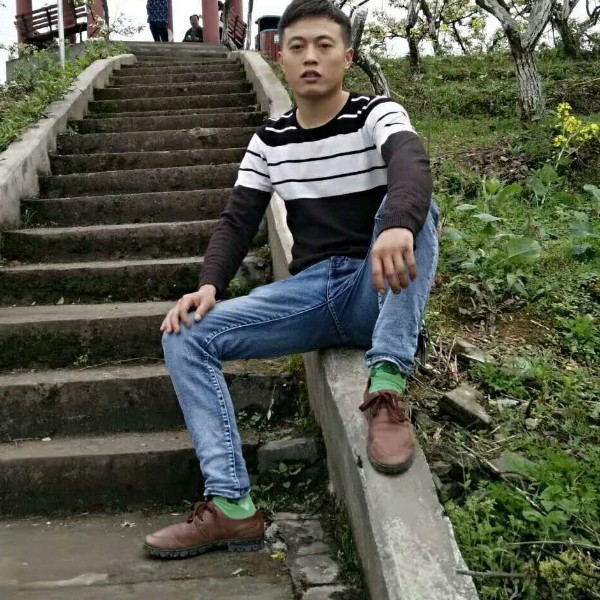 梦影闻调皮的照片