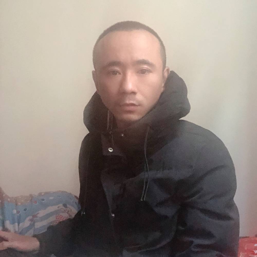 37。男的照片