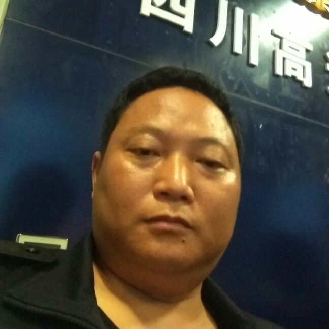 冷眸激情的照片