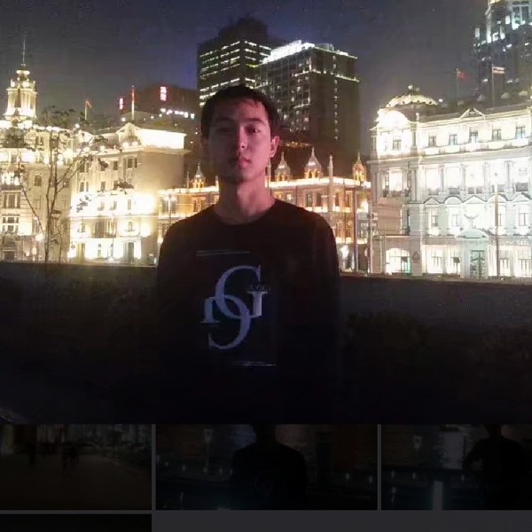 爱吃土豆的老虎的照片