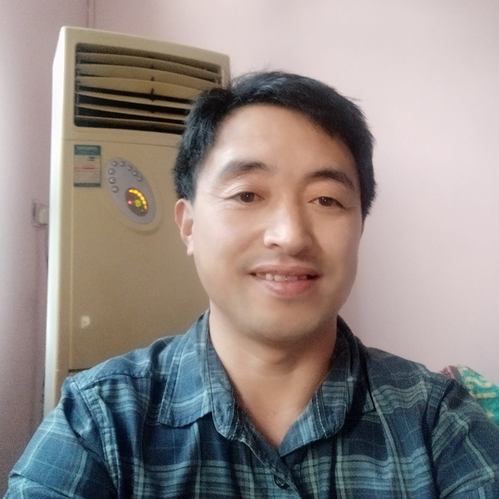 镜子深拥愉快的照片