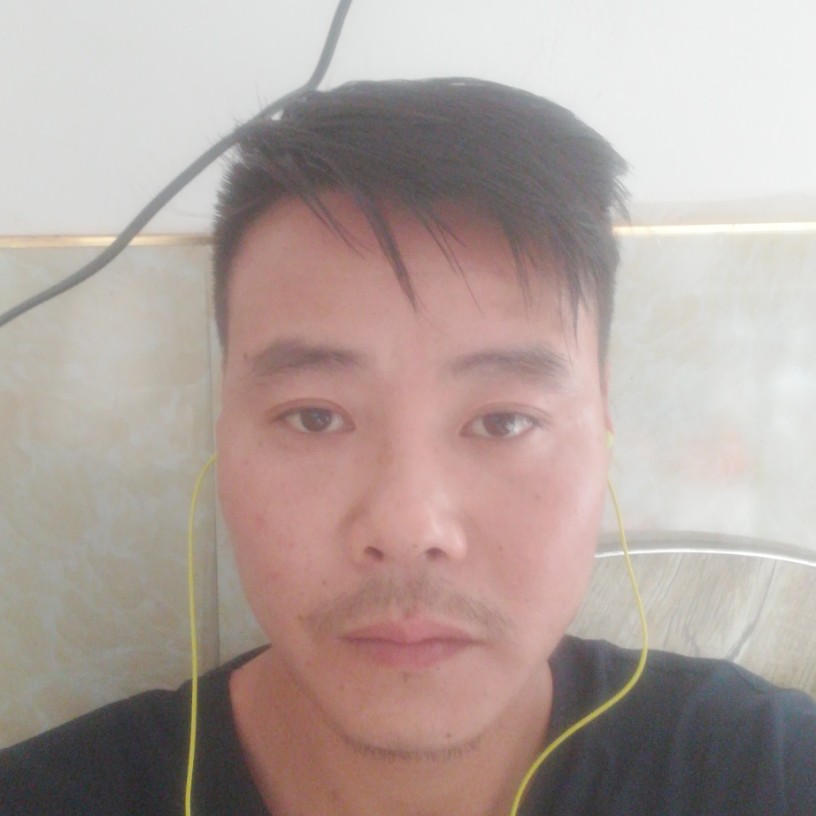 背包等待的照片