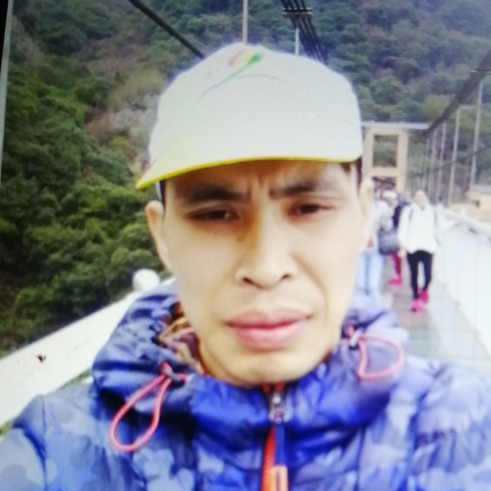 凡岛张志猛的照片