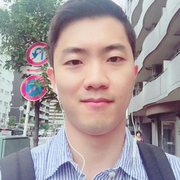 彼年演变哑铃的照片