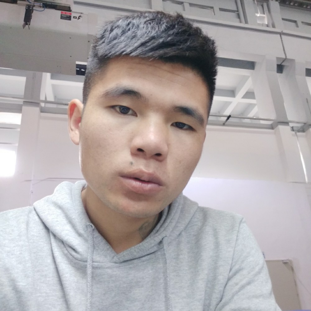 文静爱恋情动的照片
