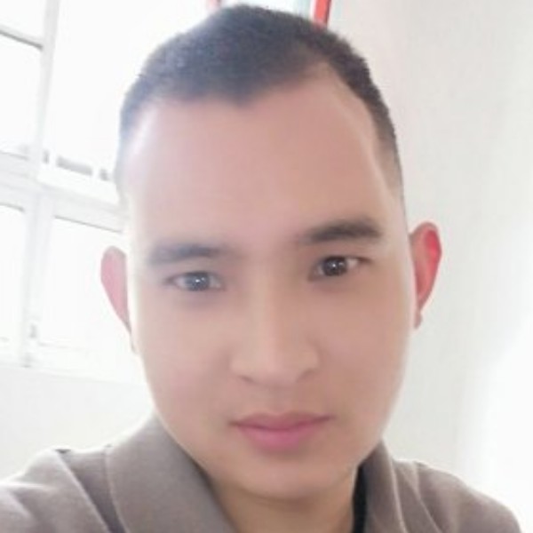 奇  的照片
