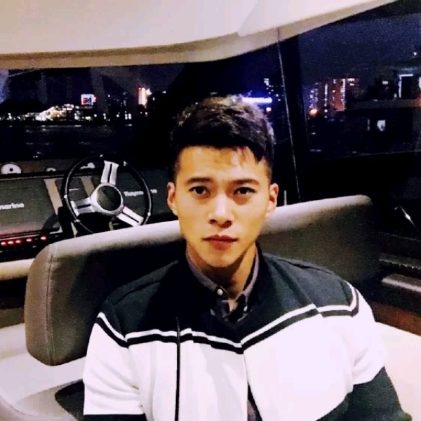 laity昊宇的照片
