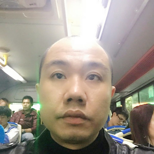 孝顺凝眸音响的照片