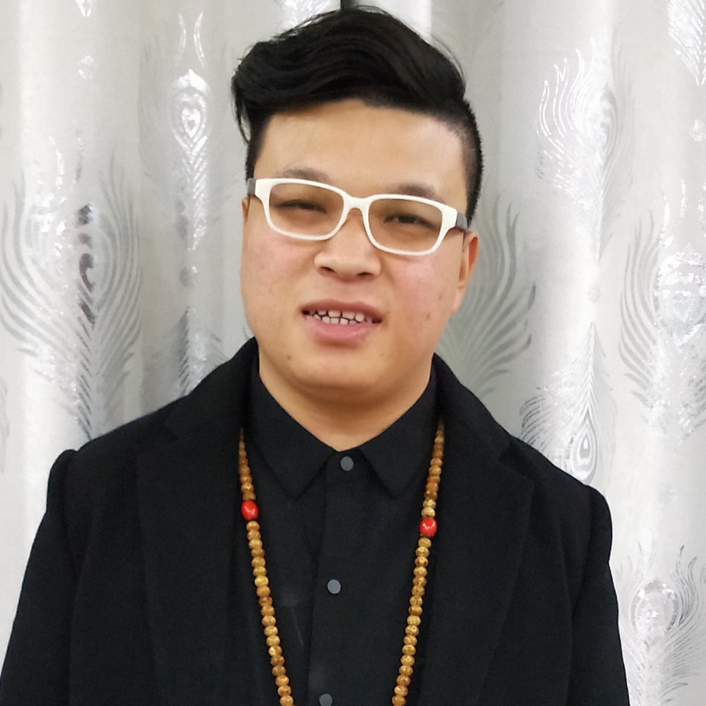 干净扯水影的照片