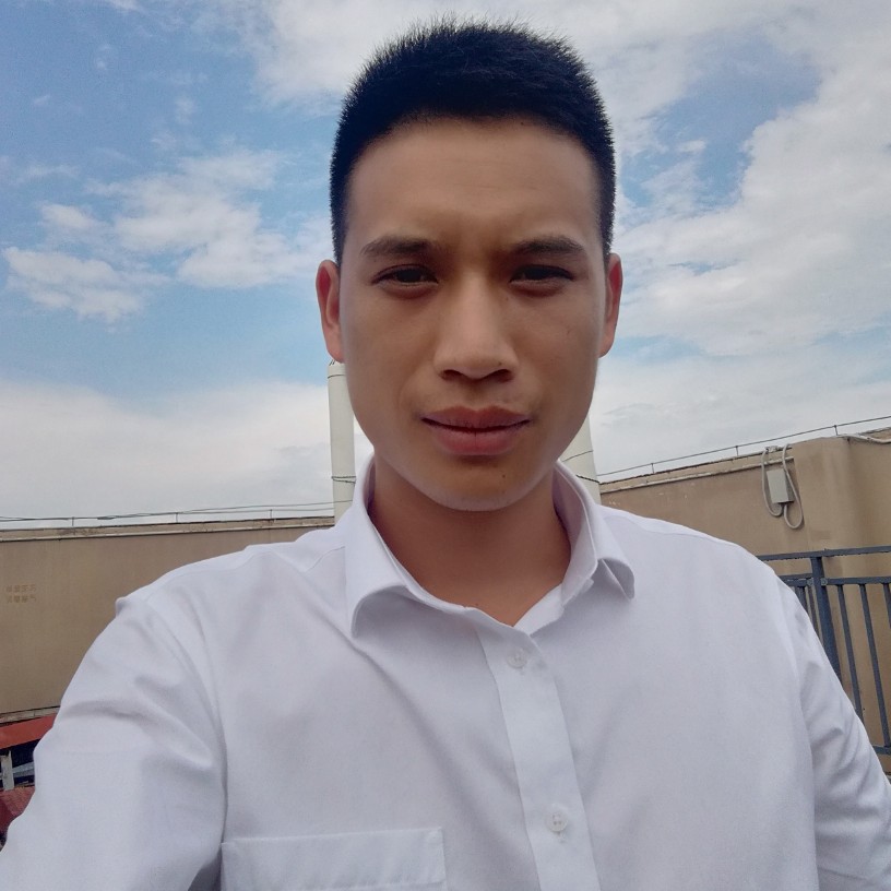 小迷途的照片