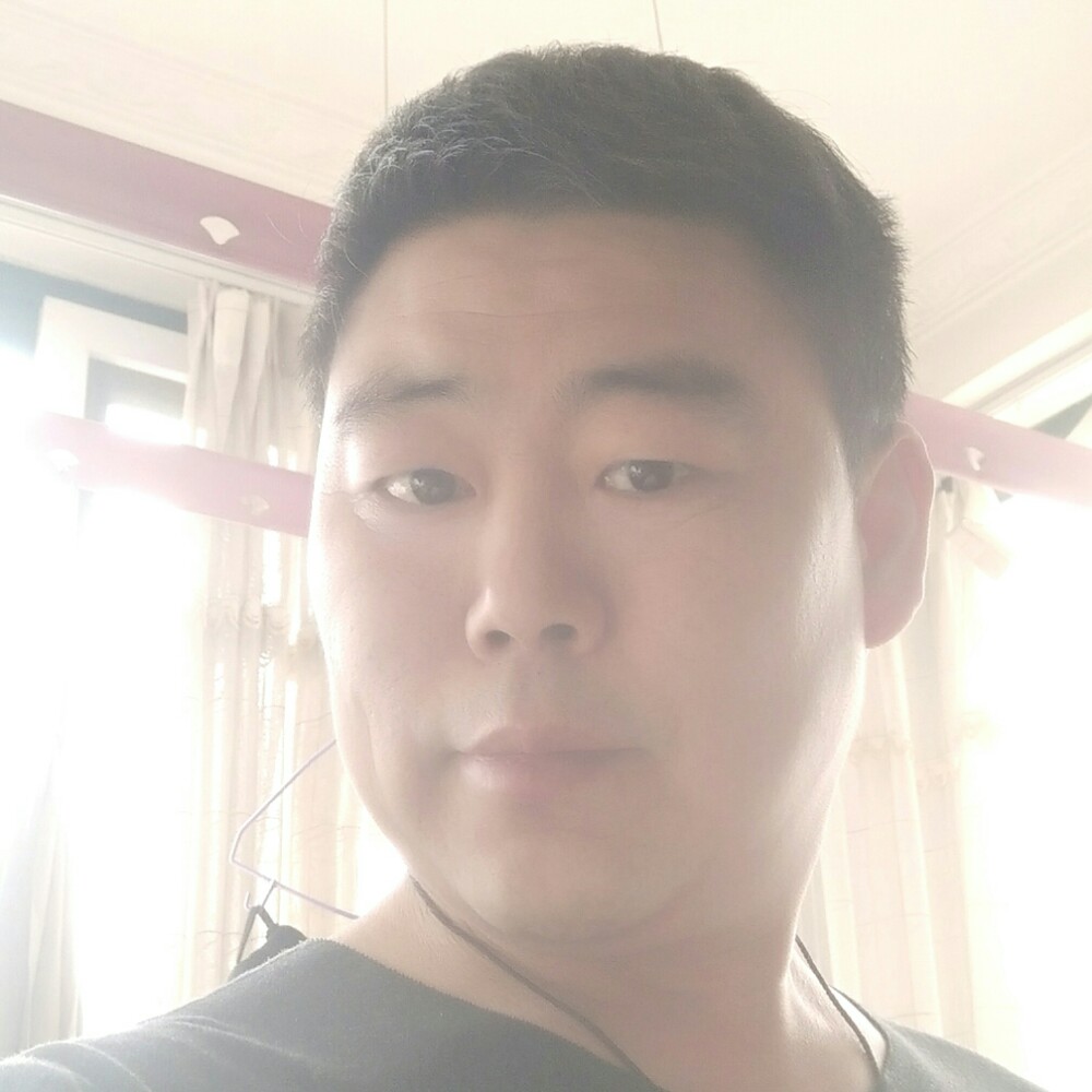 独孤傲世的照片