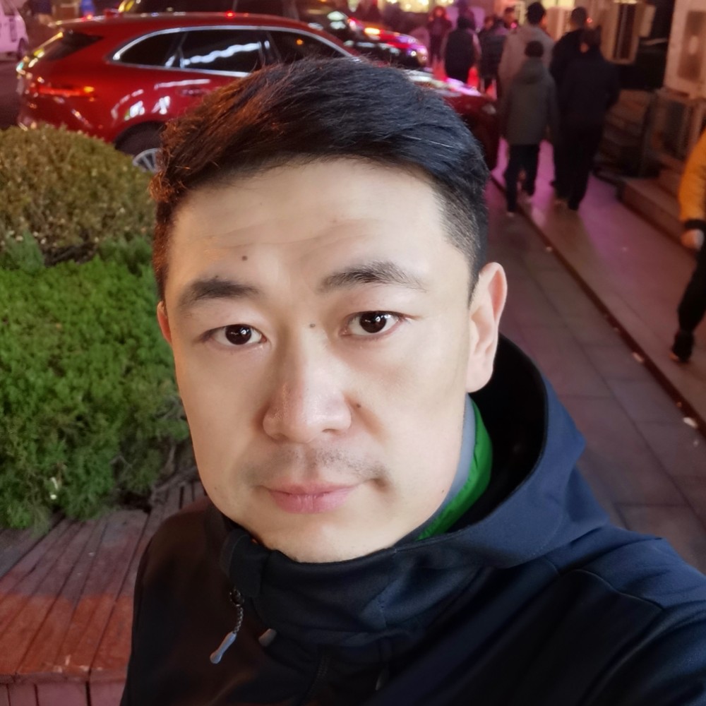 肉肉的金针菇的照片