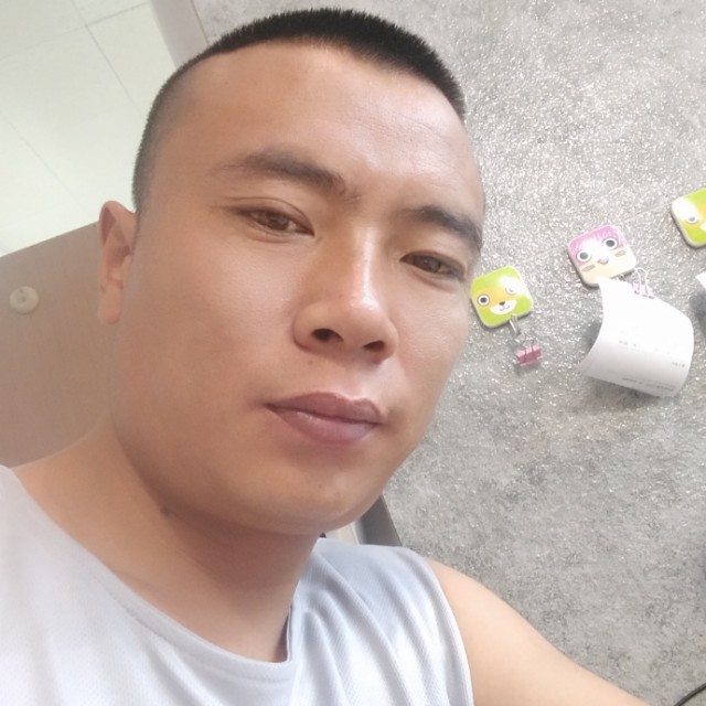 刚哥幸福后半生的照片