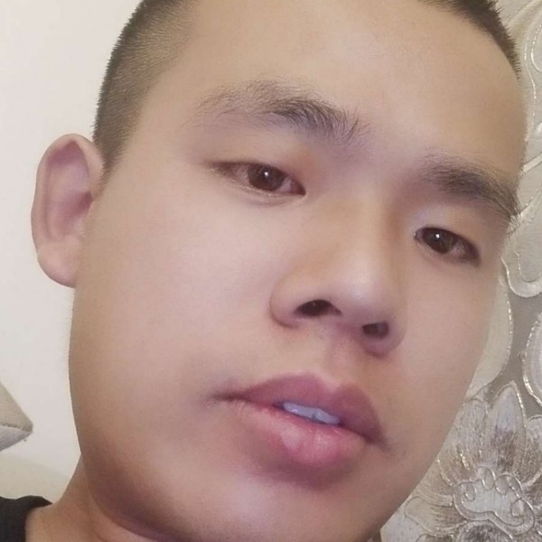 孤影刚的照片
