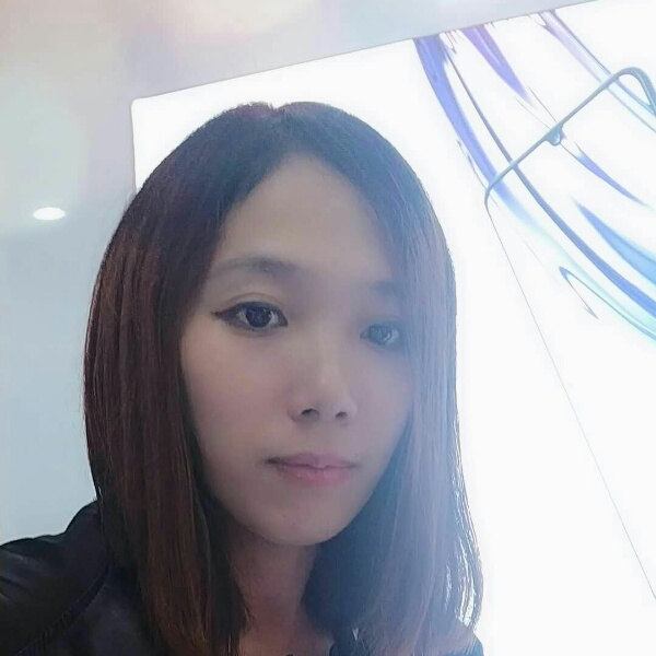 月亮湖姐姐的照片