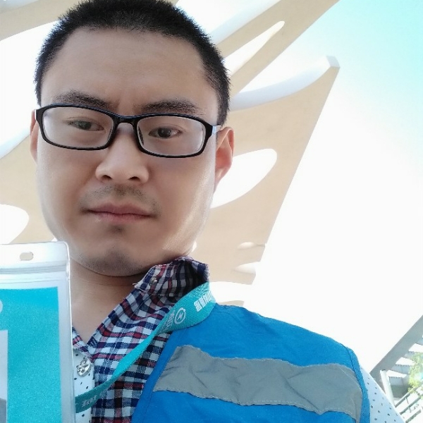 大船细心的照片