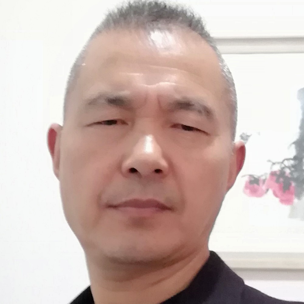 刚哥，心年轻的照片