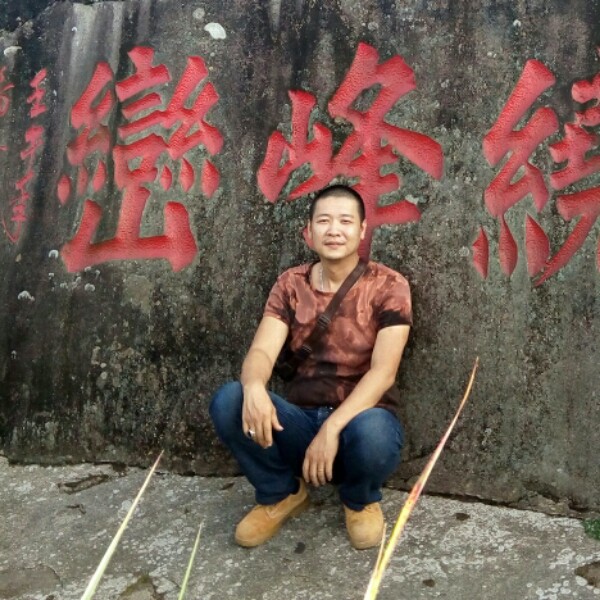冷血方方的照片