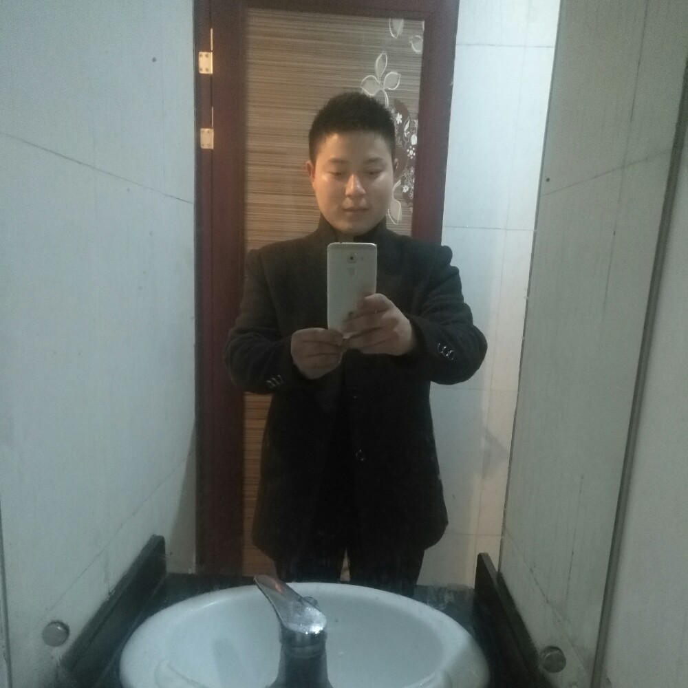 疯狂石头滚滚滚的照片