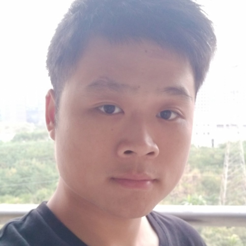 水杯默默的照片