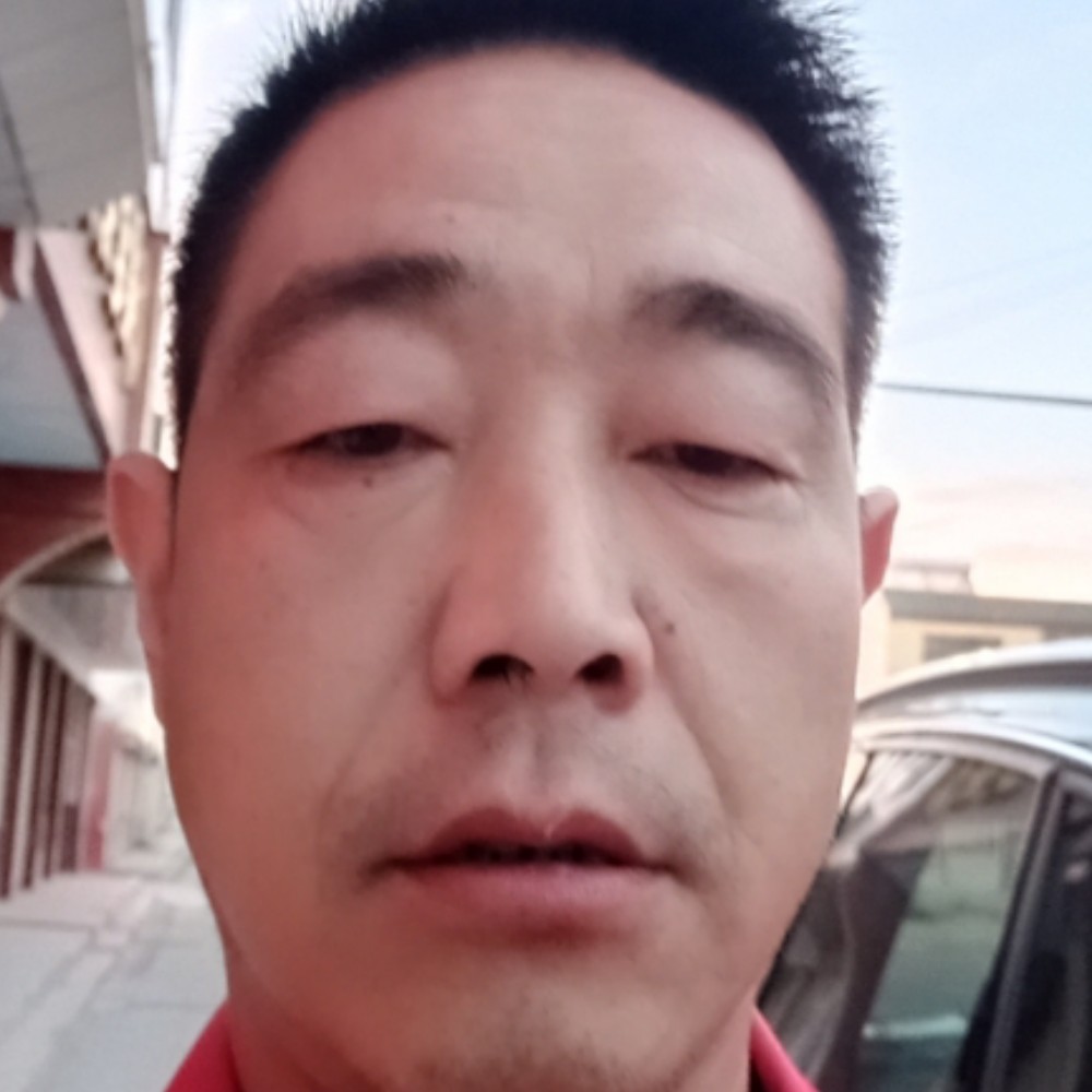 金鱼等待诚心的照片
