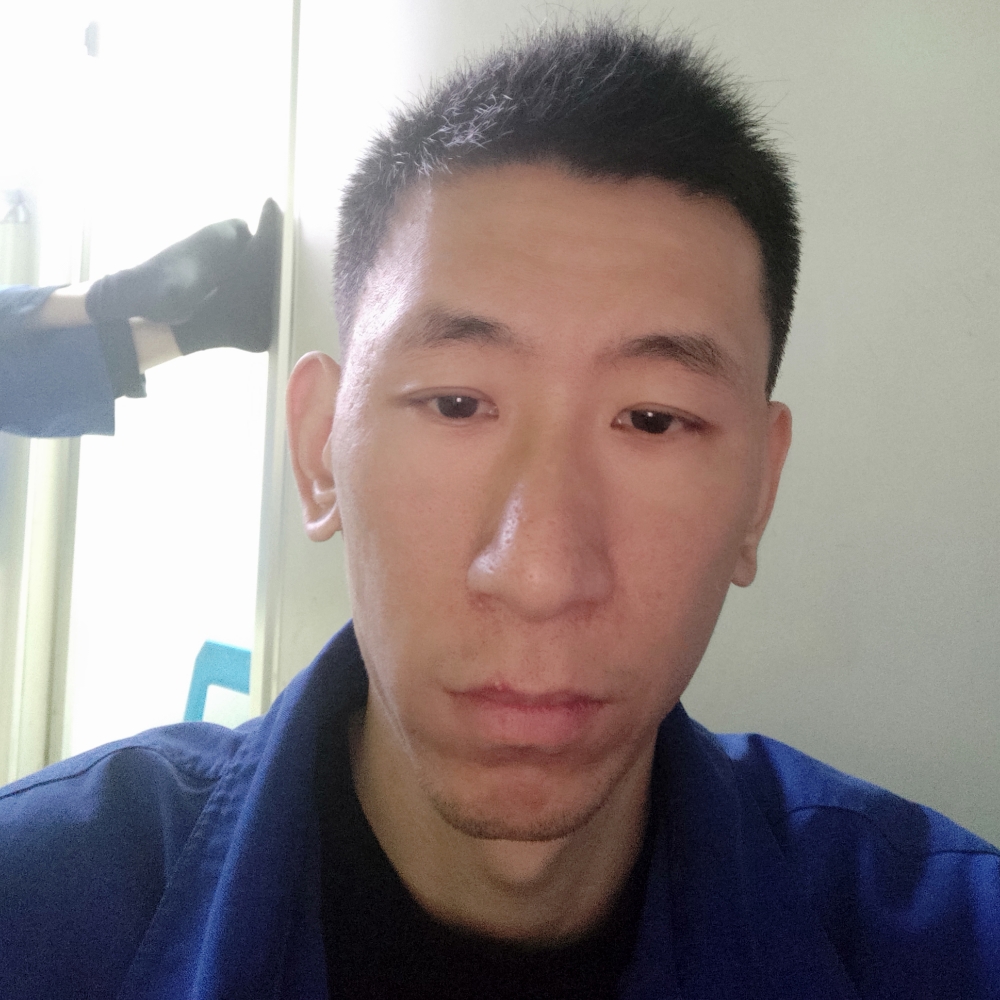 聪明的人的照片