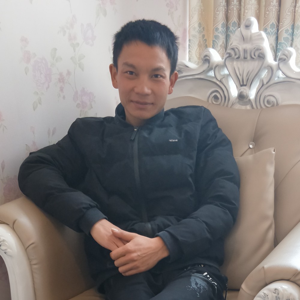 有缘人171717的照片